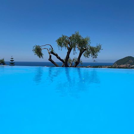 Residence Serrone Santa Maria di Castellabate Εξωτερικό φωτογραφία