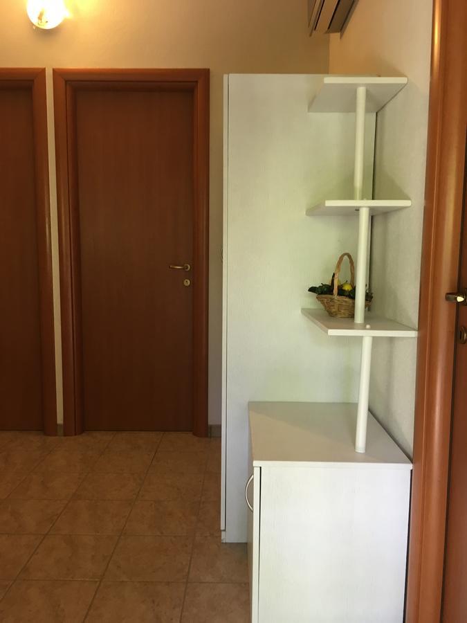 Residence Serrone Santa Maria di Castellabate Εξωτερικό φωτογραφία
